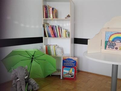 Pravljica ob kamišibaju